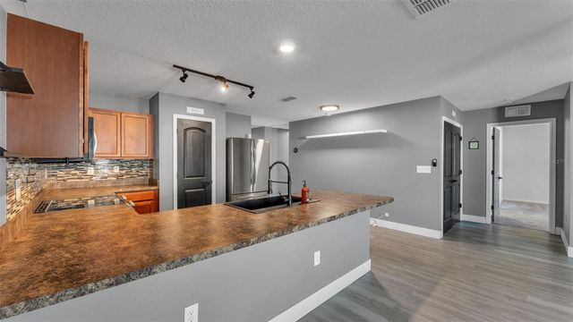 1 REDWOOD COURT, Kissimmee, FL 34759