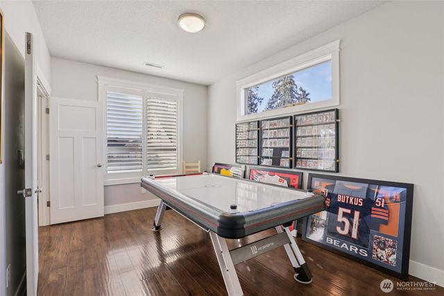 4407 N Ridgefield Woods Drive, Ridgefield, WA 98642