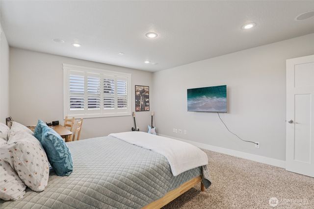 4407 N Ridgefield Woods Drive, Ridgefield, WA 98642