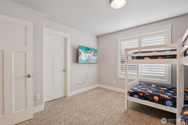 4407 N Ridgefield Woods Drive, Ridgefield, WA 98642