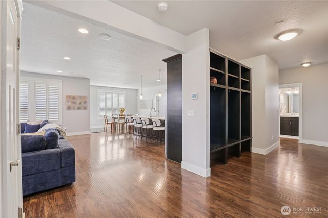 4407 N Ridgefield Woods Drive, Ridgefield, WA 98642