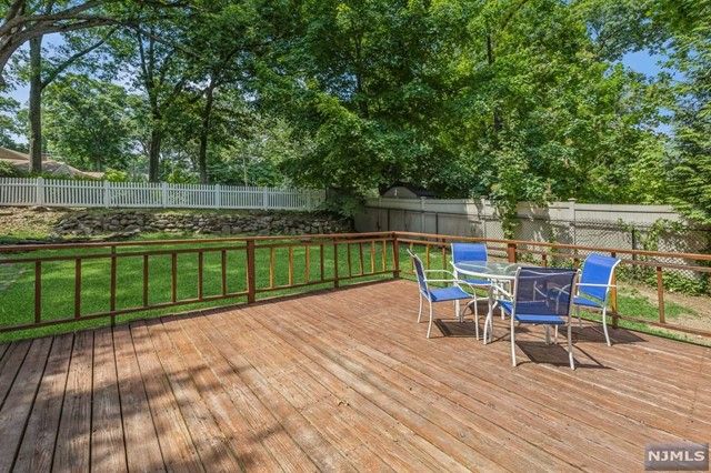 433 Louisa Avenue, Wyckoff, NJ 07481