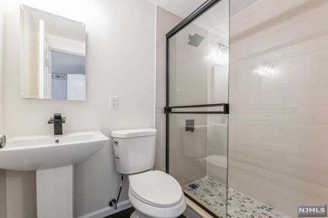 433 Louisa Avenue, Wyckoff, NJ 07481
