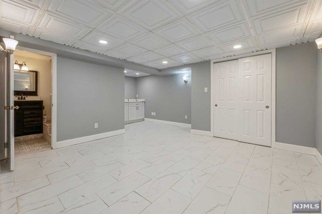 433 Louisa Avenue, Wyckoff, NJ 07481