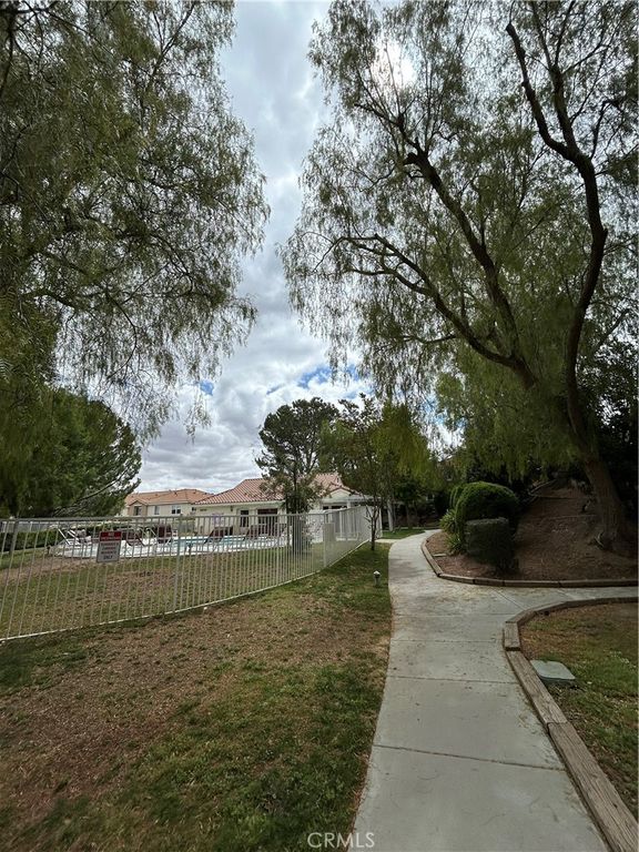 Image 16 of property listing at 18002 Flynn 6201, Canyon Country, CA 91387