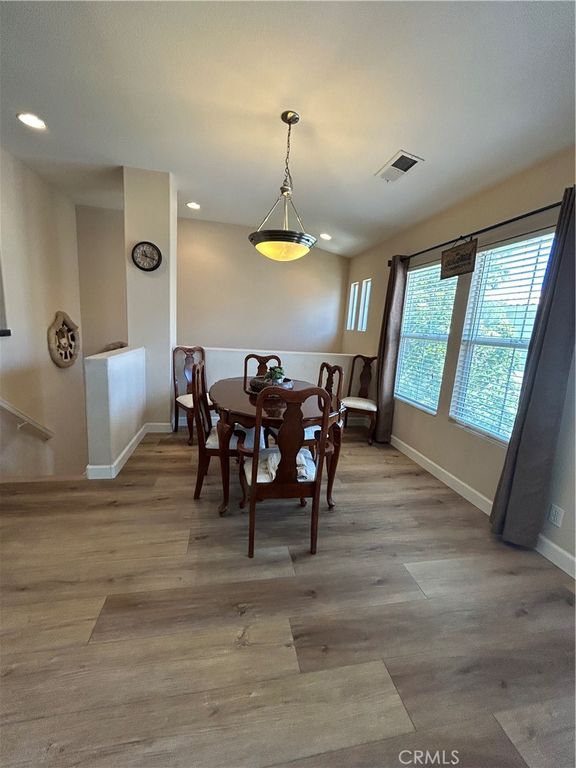 Image 26 of property listing at 18002 Flynn 6201, Canyon Country, CA 91387