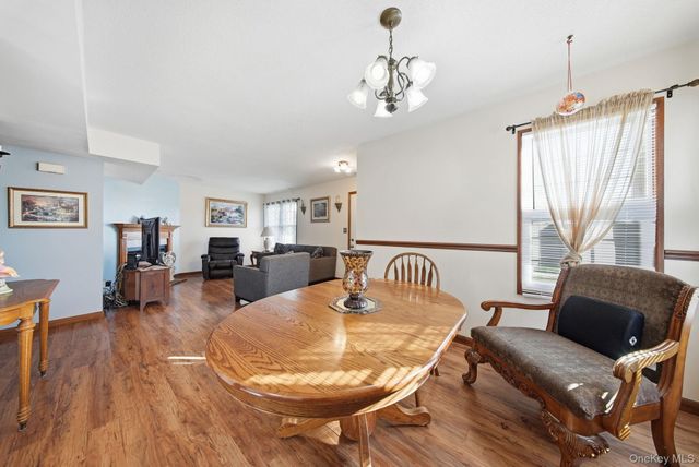 2604 Whispering Hills, Chester, NY 10918