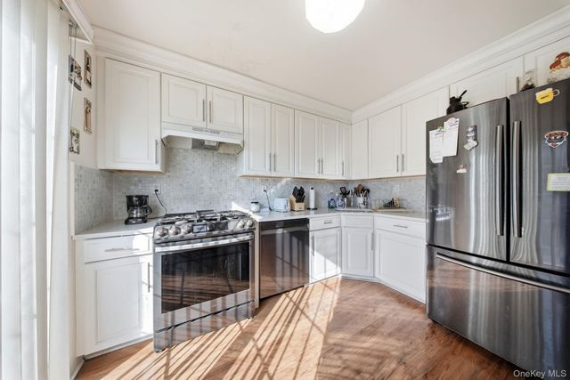 2604 Whispering Hills, Chester, NY 10918