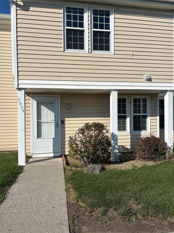 2604 Whispering Hills, Chester, NY 10918