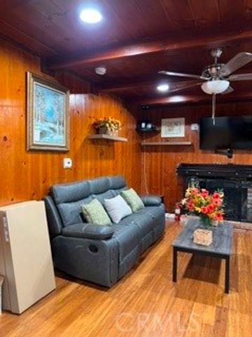 384 Ca-138, Crestline, CA 92325