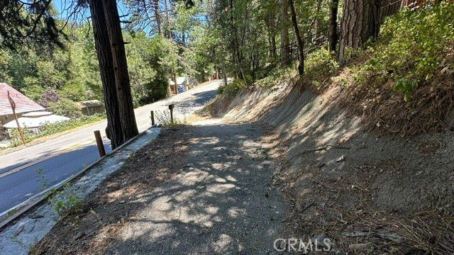 384 Ca-138, Crestline, CA 92325