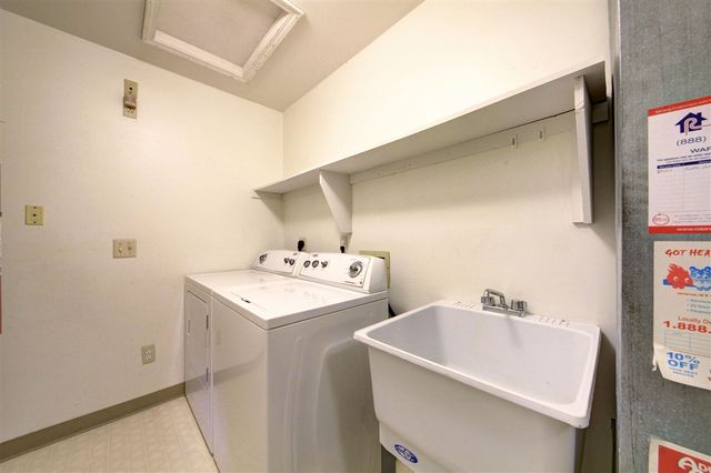 42779 Lilley Pointe Drive, Canton, MI 48187