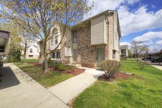42779 Lilley Pointe Drive, Canton, MI 48187