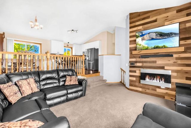 4065 Jasmine Court NE, Saint Michael, MN 55376