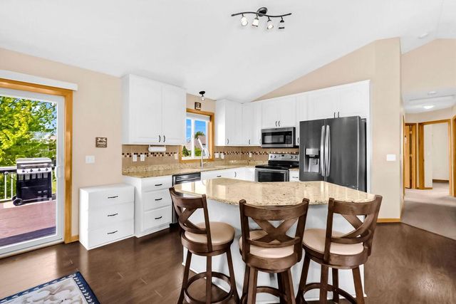 4065 Jasmine Court NE, Saint Michael, MN 55376