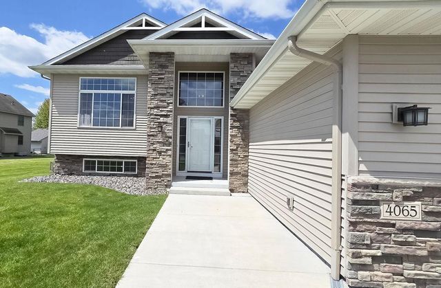 4065 Jasmine Court NE, Saint Michael, MN 55376