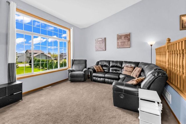 4065 Jasmine Court NE, Saint Michael, MN 55376