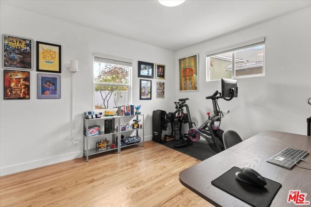 6218 Van Noord Avenue, Van Nuys (los Angeles), CA 91401