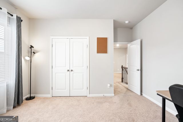 6898 Lancaster Crossing, Flowery Branch, GA 30542