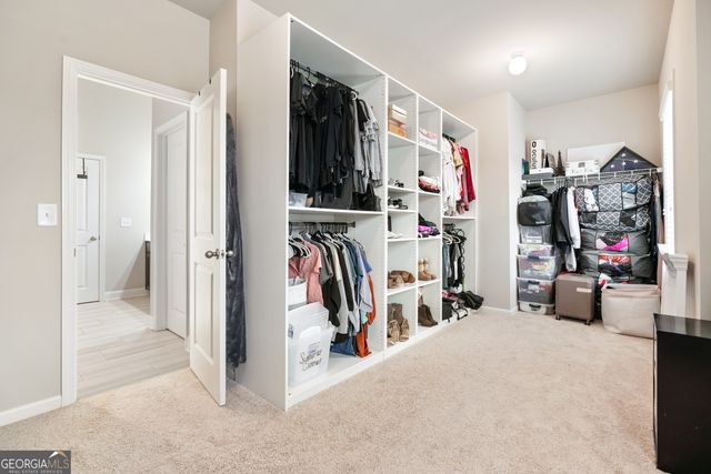 6898 Lancaster Crossing, Flowery Branch, GA 30542