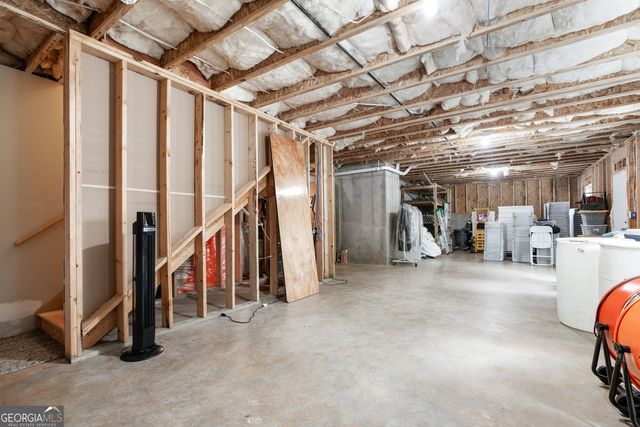 6898 Lancaster Crossing, Flowery Branch, GA 30542