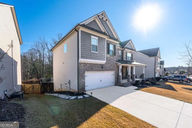 6898 Lancaster Crossing, Flowery Branch, GA 30542