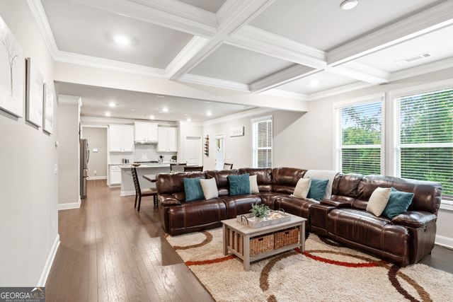 6898 Lancaster Crossing, Flowery Branch, GA 30542