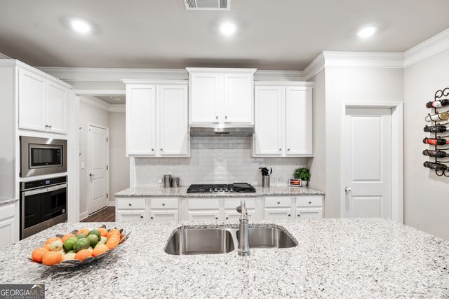 6898 Lancaster Crossing, Flowery Branch, GA 30542