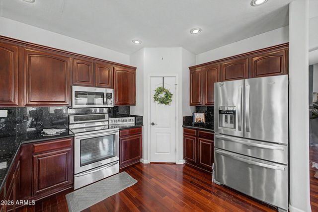 2317 E REDWOOD Court, Chandler, AZ 85286