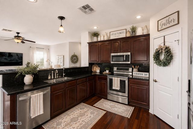 2317 E REDWOOD Court, Chandler, AZ 85286