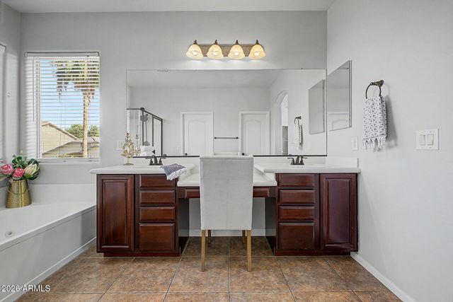 2317 E REDWOOD Court, Chandler, AZ 85286