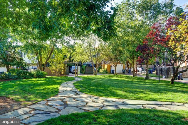 77 U ST NW #2, Washington, DC 20001