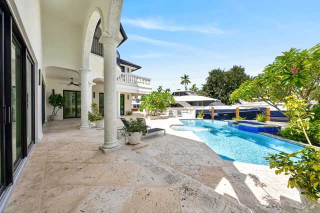 2561 LUCILLE Drive, Fort Lauderdale, FL 33316