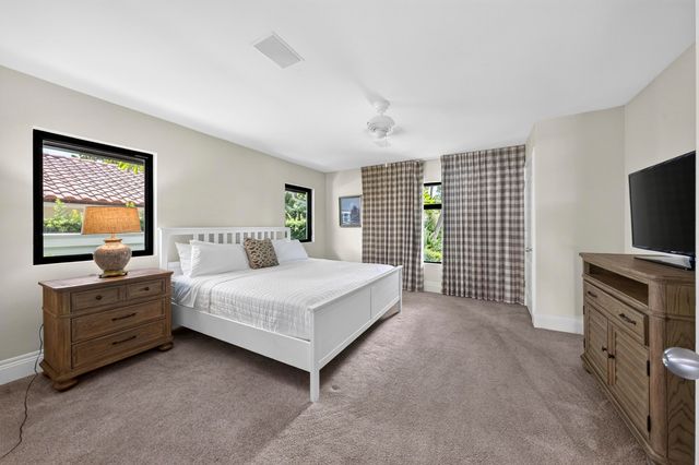 2561 LUCILLE Drive, Fort Lauderdale, FL 33316