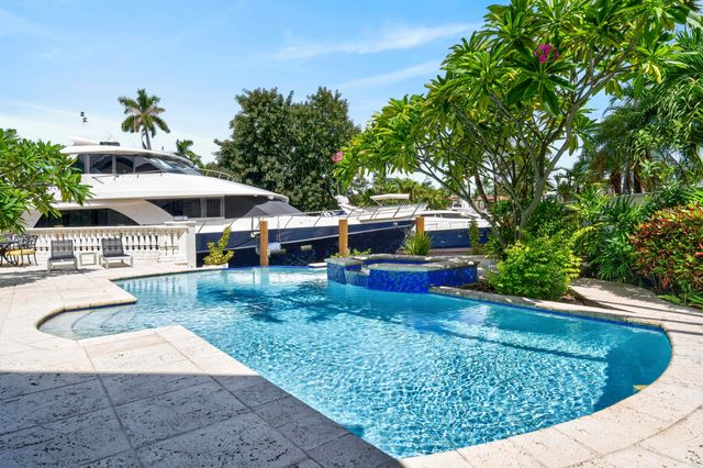 2561 LUCILLE Drive, Fort Lauderdale, FL 33316