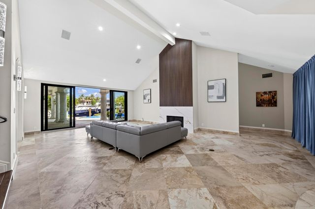 2561 LUCILLE Drive, Fort Lauderdale, FL 33316