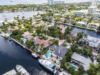 2561 LUCILLE Drive, Fort Lauderdale, FL 33316