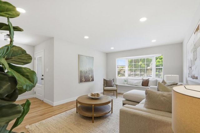19681 Drake Drive, Cupertino, CA 95014
