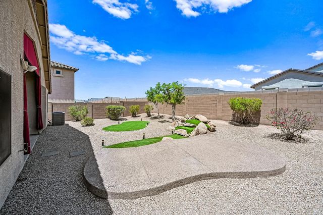 8205 S 45th Lane, Laveen, AZ 85339