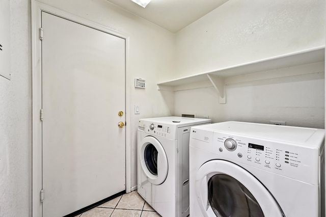 8205 S 45th Lane, Laveen, AZ 85339