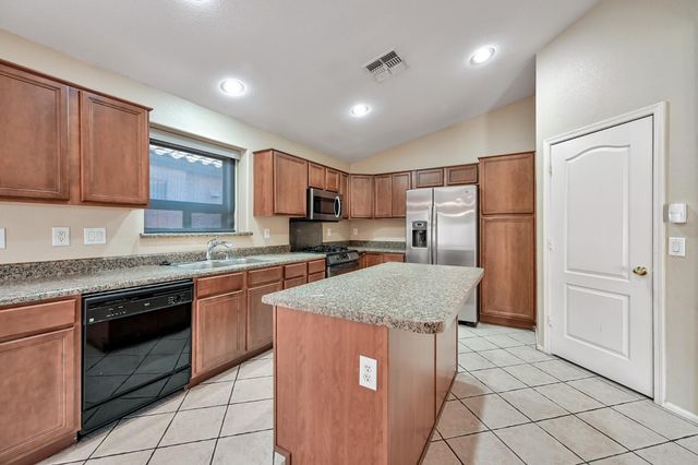 8205 S 45th Lane, Laveen, AZ 85339