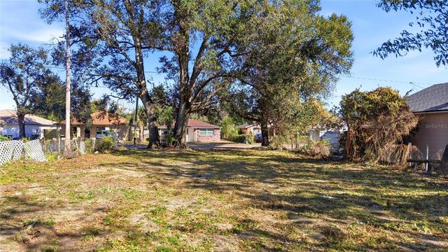 3405 E POWHATAN AVENUE, Tampa, FL 33610