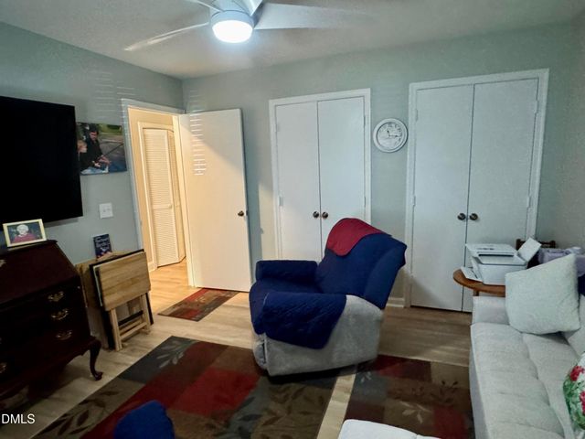 7925 Brown Bark Place, Raleigh, NC 27615