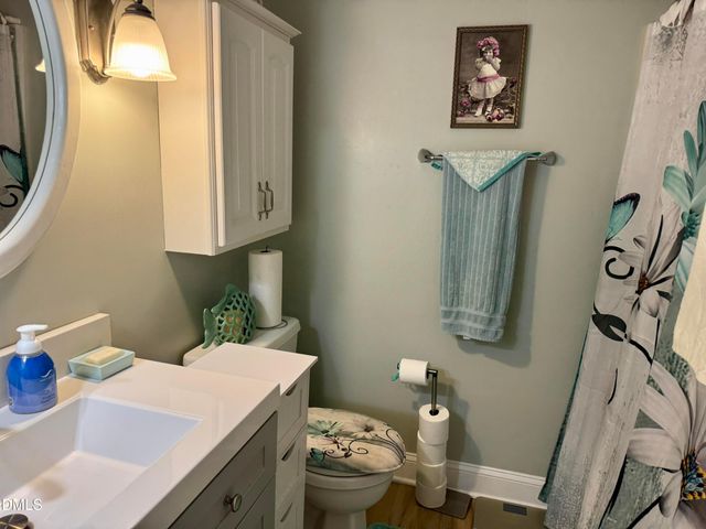 7925 Brown Bark Place, Raleigh, NC 27615