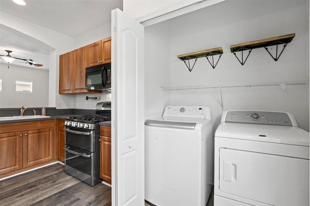 4919 BOSTON COMMON GLEN, Bradenton, FL 34211