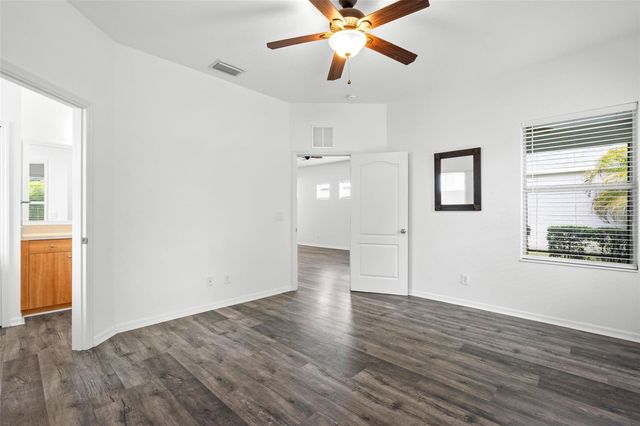 4919 BOSTON COMMON GLEN, Bradenton, FL 34211