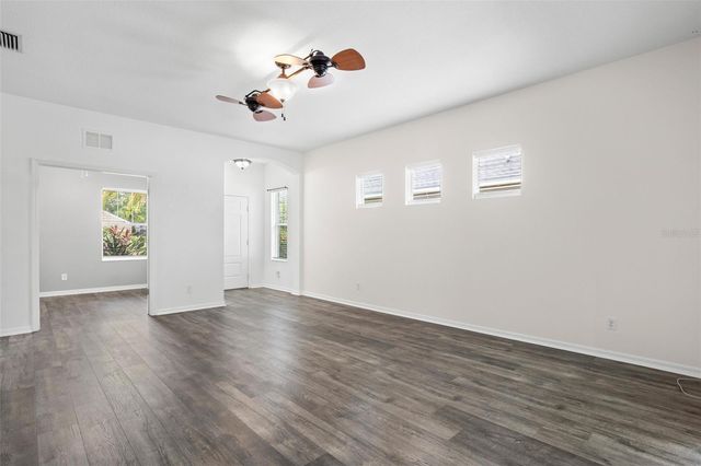 4919 BOSTON COMMON GLEN, Bradenton, FL 34211