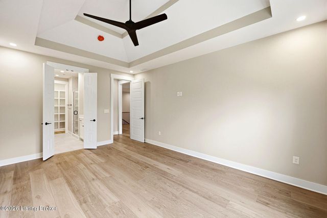 14721 Stable Gate Pl, Louisville, KY 40299