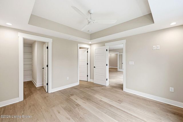 14721 Stable Gate Pl, Louisville, KY 40299