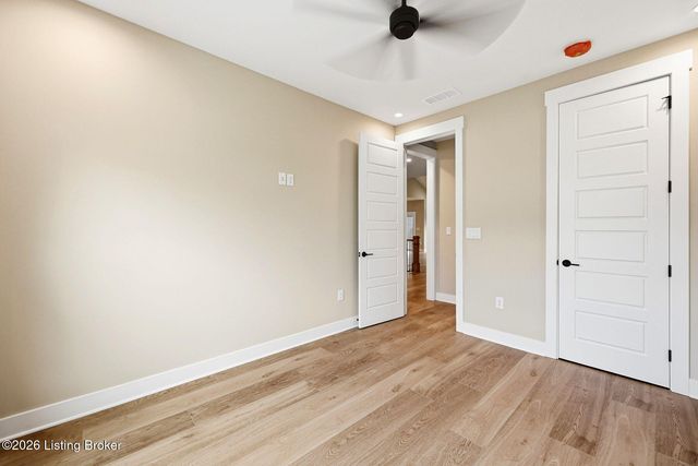 14721 Stable Gate Pl, Louisville, KY 40299